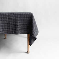 Alternative view of Linduk, Black/beige small checks 160 x 300 cm
