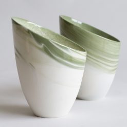 Alternative view of SKRÅ Vase Liten, Marmorert grønn