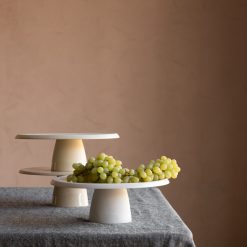 Alternative view of KRUM kakefat, Hvit