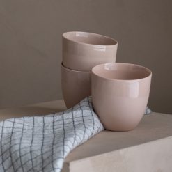 Alternative view of Kopp og serviett, Rogn